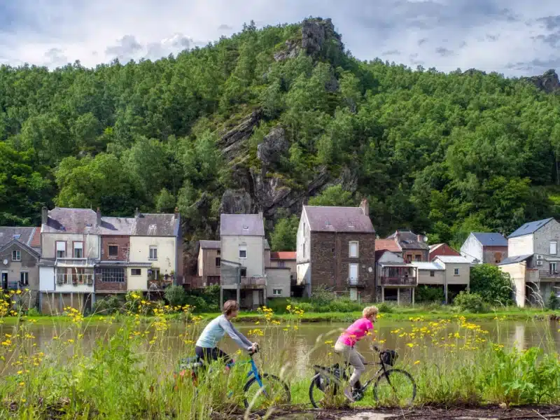 Découvrez la Meuse à vélo sur Explore Grand Est